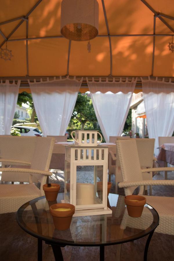 Hotel Giulia Marina di Massa Exterior foto